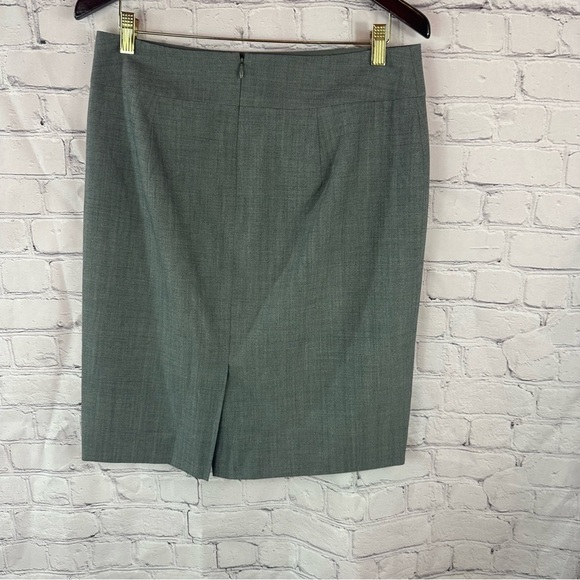 Banana Republic grey Pencil Skirt Knee-Length sz 10 office wool blend neutral - Picture 2 of 7
